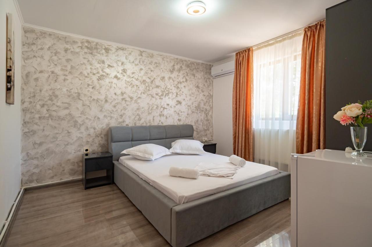 Pensiunea Beta Mamaia Nord Hotell Năvodari Exteriör bild